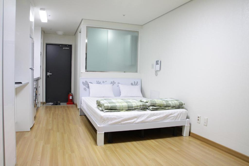 Phil House Hostel Guri Стая снимка